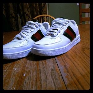 gucci 12128209598032